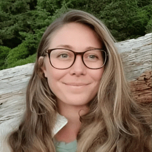 natasha counsellor headshot