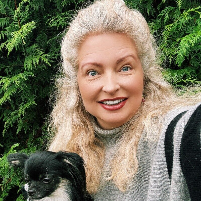 SH STAFF PHOTOS 800 X 800 (800 x 800 px) (10)