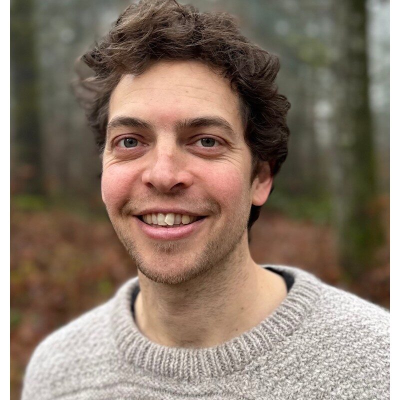 SH STAFF PHOTOS 800 X 800 (800 x 800 px) (11)